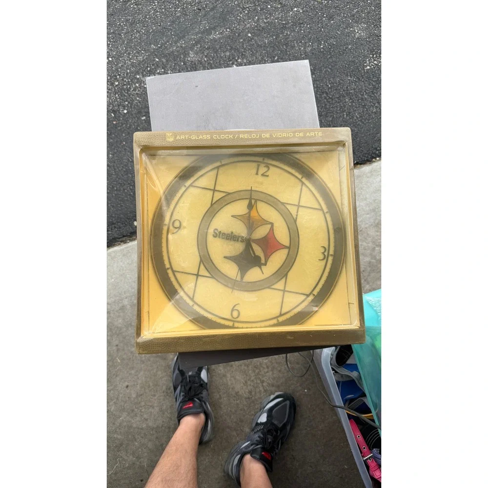 Pittsburgh Steelers Art-Glass Wall Clock NFL-PST-274 The Memory Company New Box